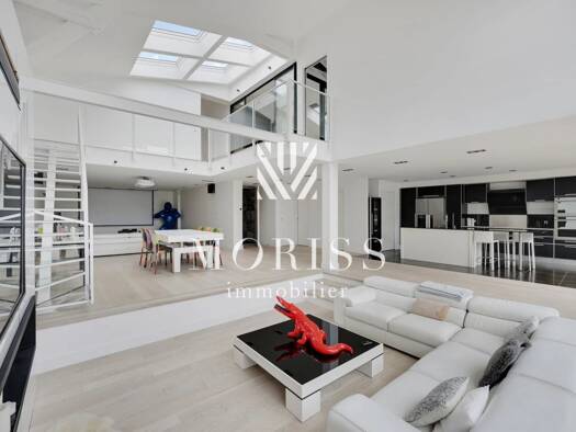 Maison à louer 7 000 € 6 pièces 4 chambres 309 m² Saint-Cloud 92210