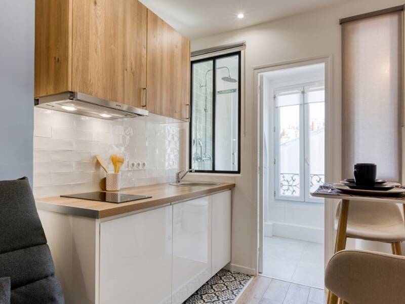 Maison à louer, 13m², PARIS 18E