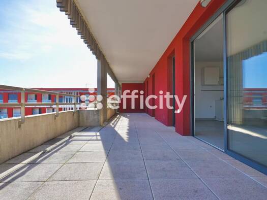 Appartement à vendre 260 000 € 4 pièces 3 chambres 82 m² Étage 3/3 Nord Juvignac 34990