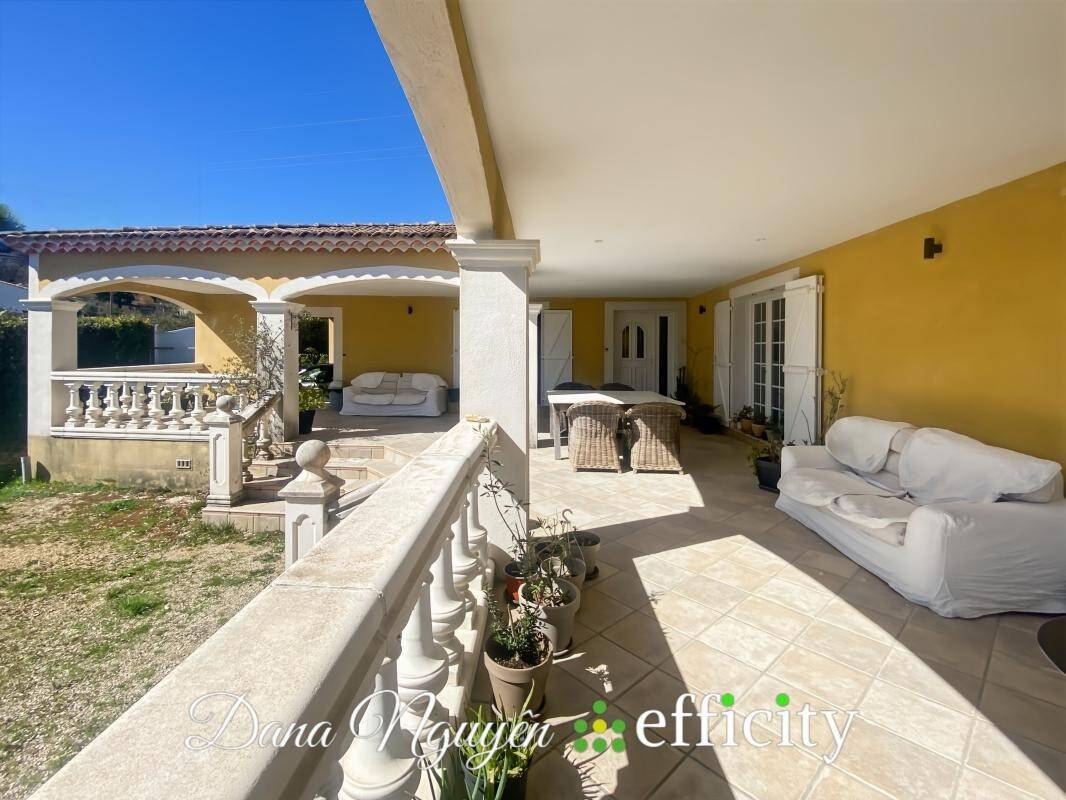 Maison à vendre, 164m², SAINT MARTIN DE VALGALGUES