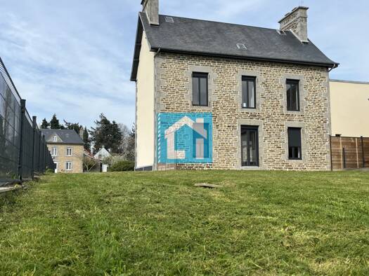 Maison à vendre 269 000 € 5 pièces 4 chambres 120 m² 1 251 m² de terrain Brécey 50370