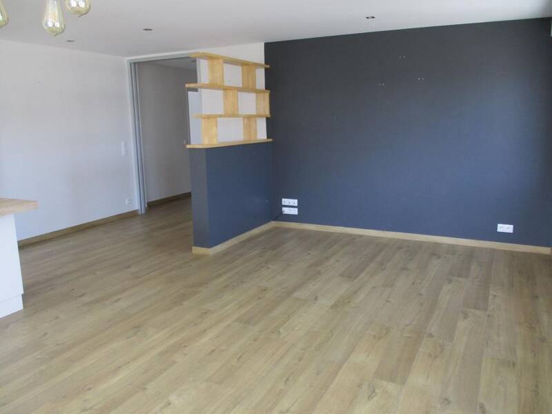 Maison à louer, 97m², PLOUDALMEZEAU