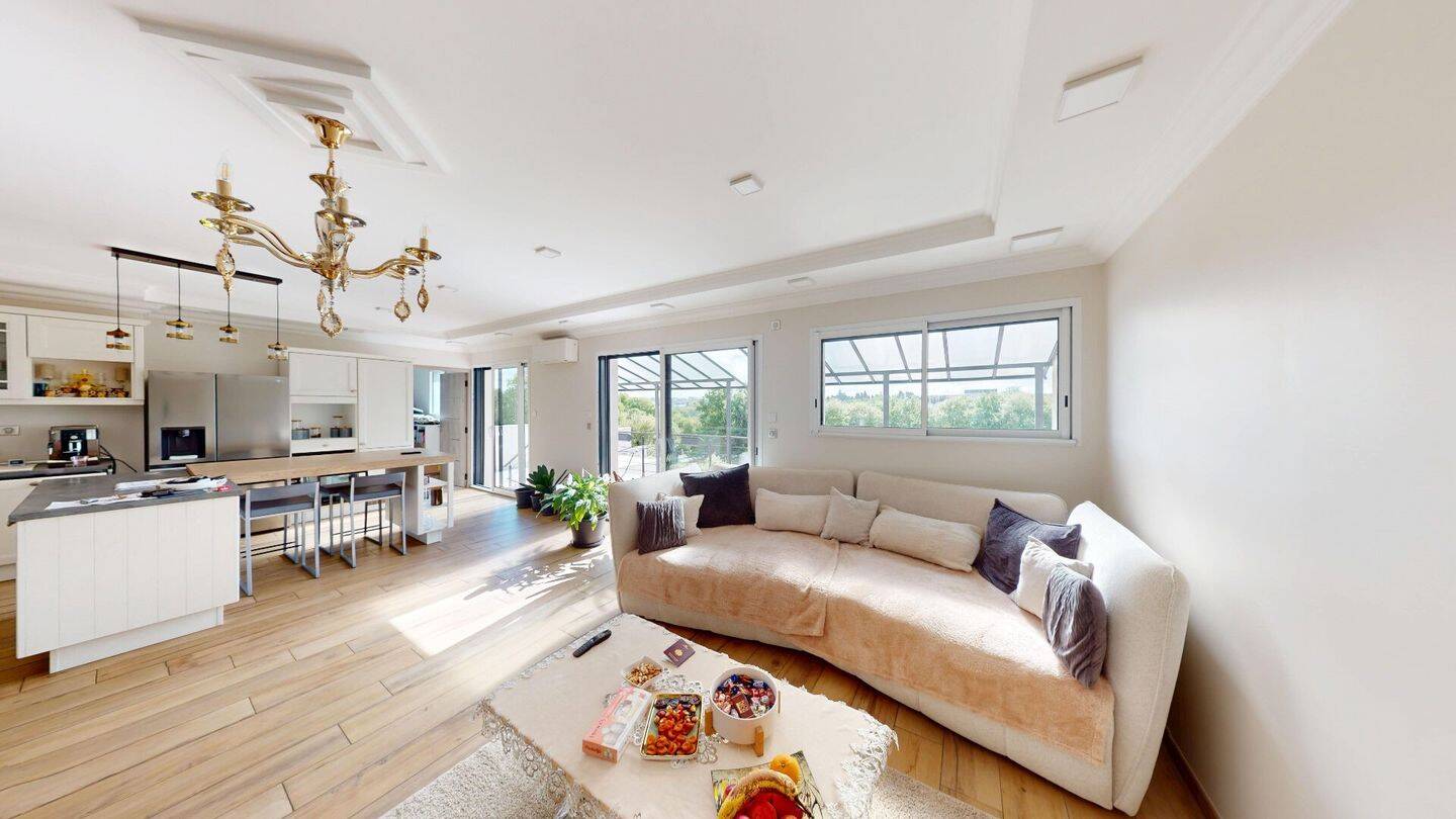 Maison à vendre, 115m², BIARD