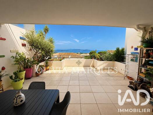 Appartement à vendre 564 000 € 3 pièces 2 chambres 61 m² Étage 1/3 Saint Loup-Fardeloup La Ciotat 13600