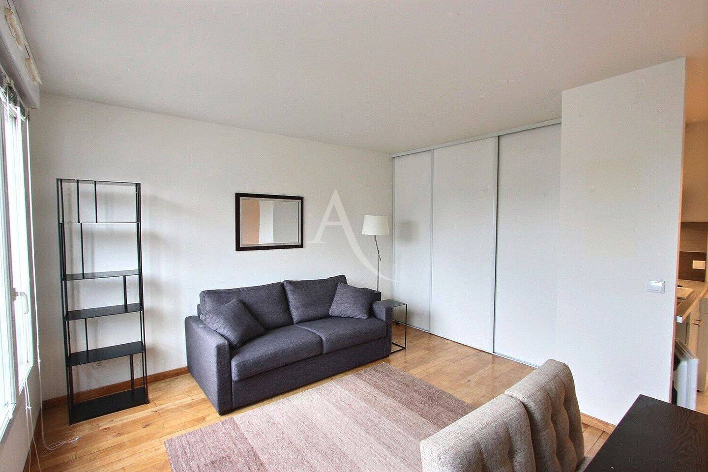 Maison à louer, 25m², LEVALLOIS PERRET