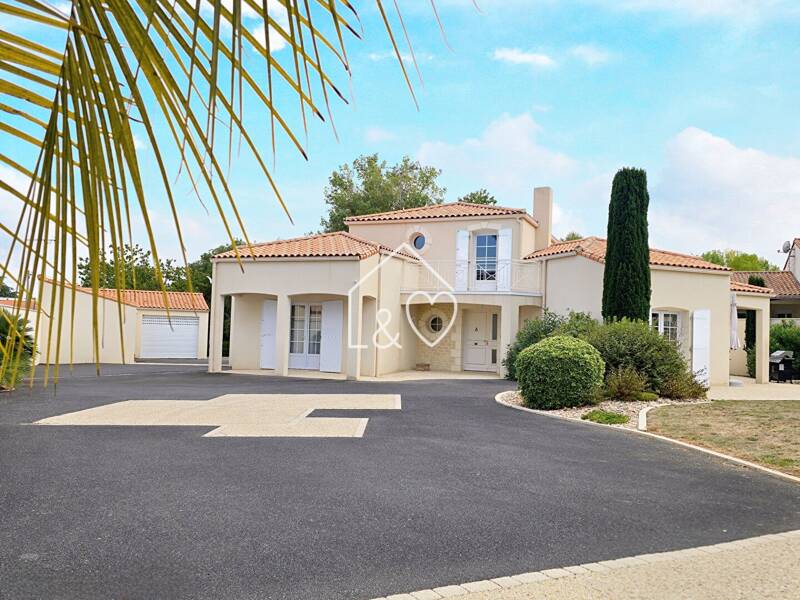 Maison à vendre, 165m², SAINT MARTIN DES NOYERS