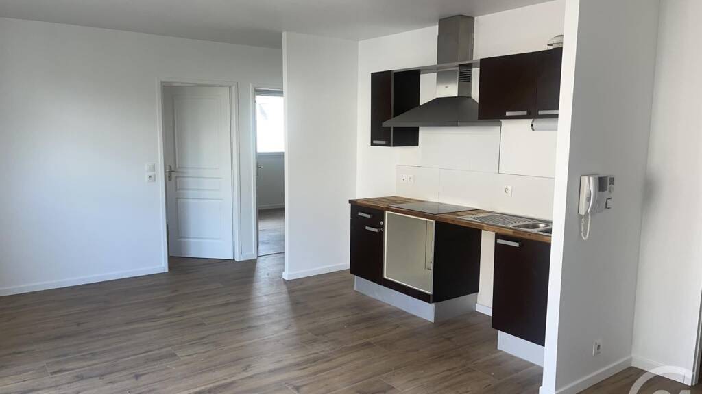 Appartement à louer 1 000 € 3 pièces 2 chambres 58 m² 2ème étage Savigny sur Orge 91600