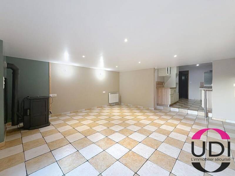 Maison à louer, 84m², AHUN