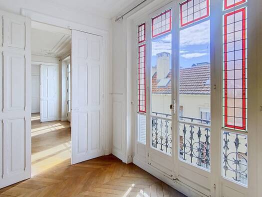 Appartement à vendre 890 000 € 4 pièces 3 chambres 104,03 m² Étage 2/4 Notre Dame Versailles 78000
