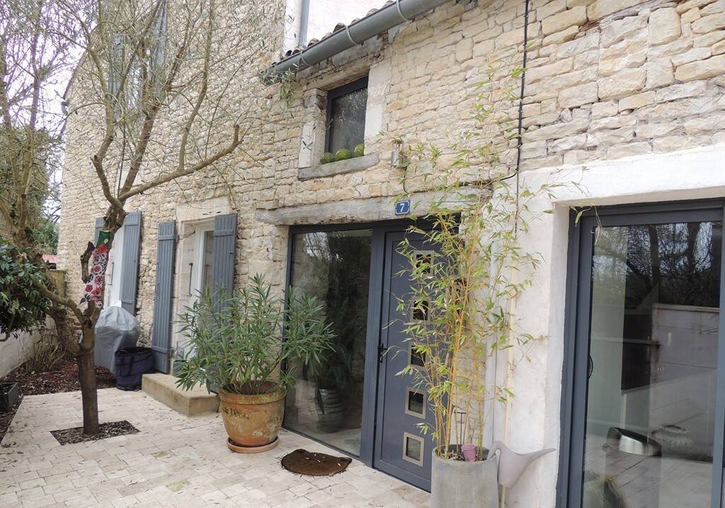 Maison à vendre, 132m², SAINT SAUVEUR D'AUNIS