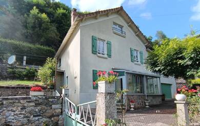 Maison à vendre 51 000 € 6 pièces 4 chambres 100 m² 4 000 m² de terrain Pierre Buffiere 87260