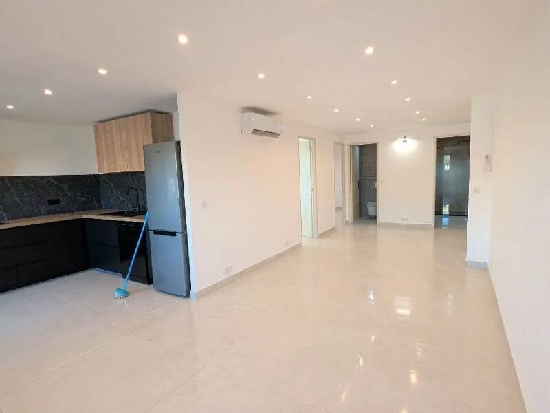 Maison à louer, 77m², CANNES