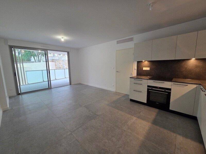 Maison à louer, 52m², TOULON