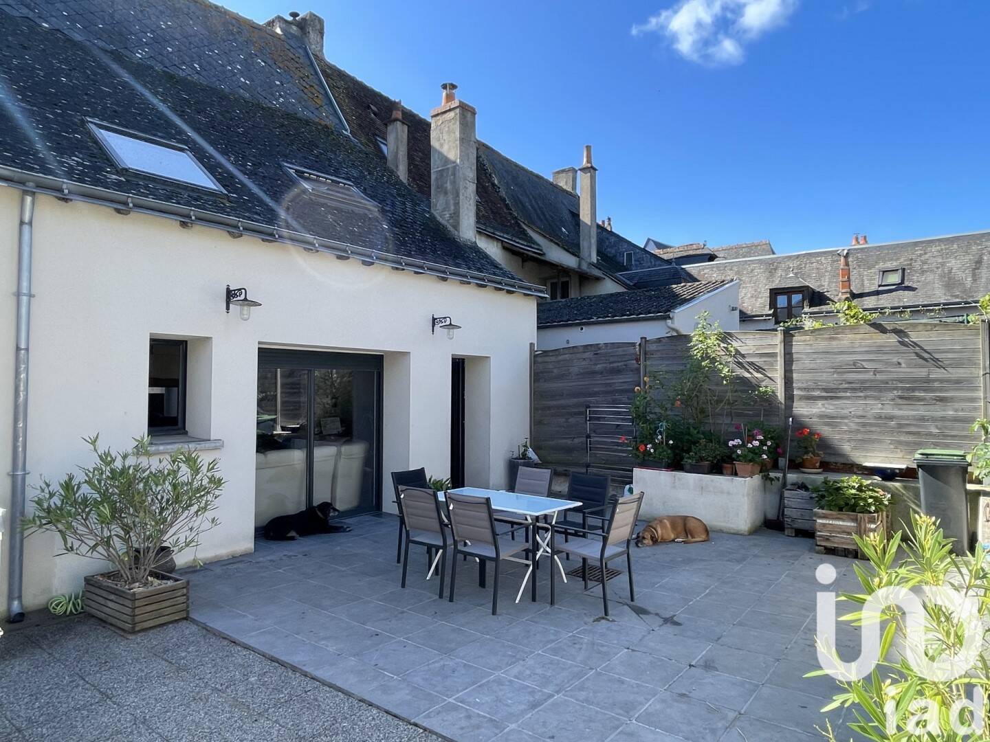 Maison à vendre, 110m², NEUILLE PONT PIERRE