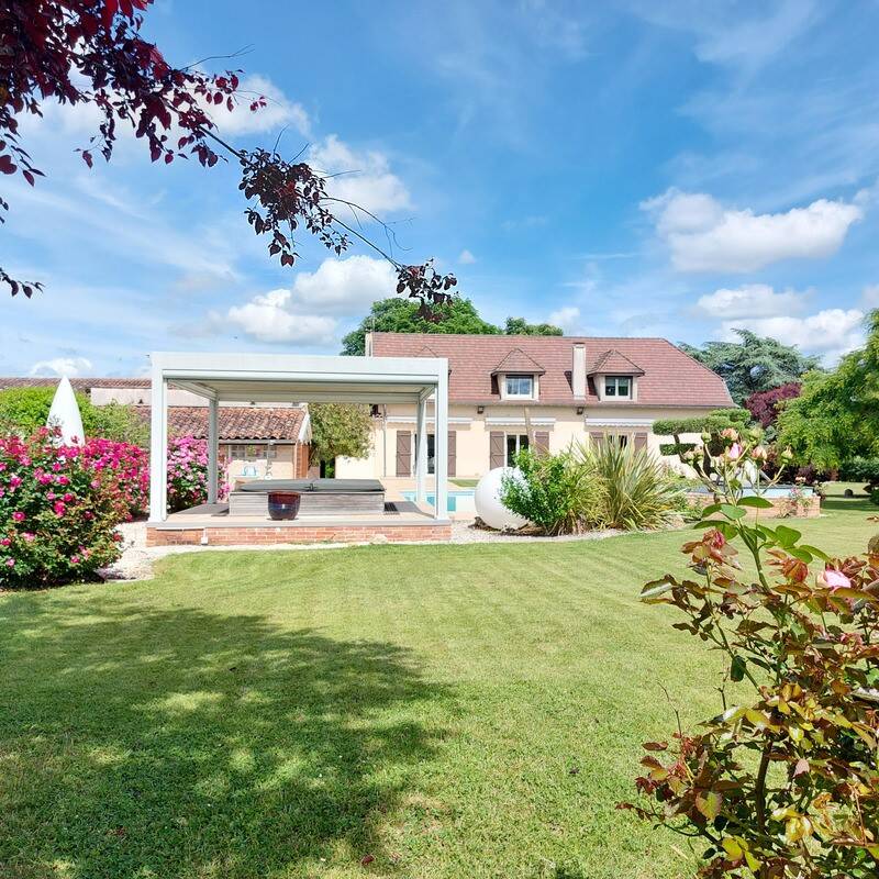 Maison à vendre, 481m², MONTAUBAN