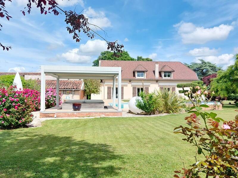 Maison à vendre, 481m², MONTAUBAN