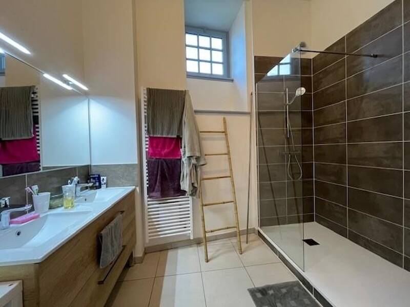 Maison à louer, 107m², NEUVILLE LES DAMES