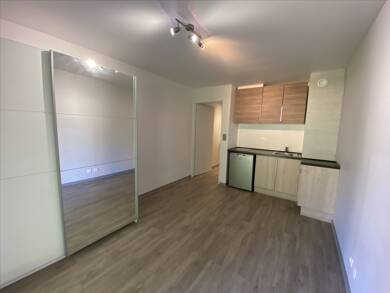 Appartement à louer 364 € 1 pièce 18 m² RDC/1 Brabois Prieure Vandoeuvre les Nancy 54500