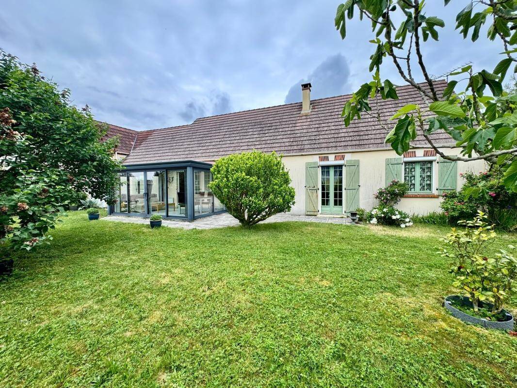 Maison à vendre, 127m², NEUVILLE AUX BOIS