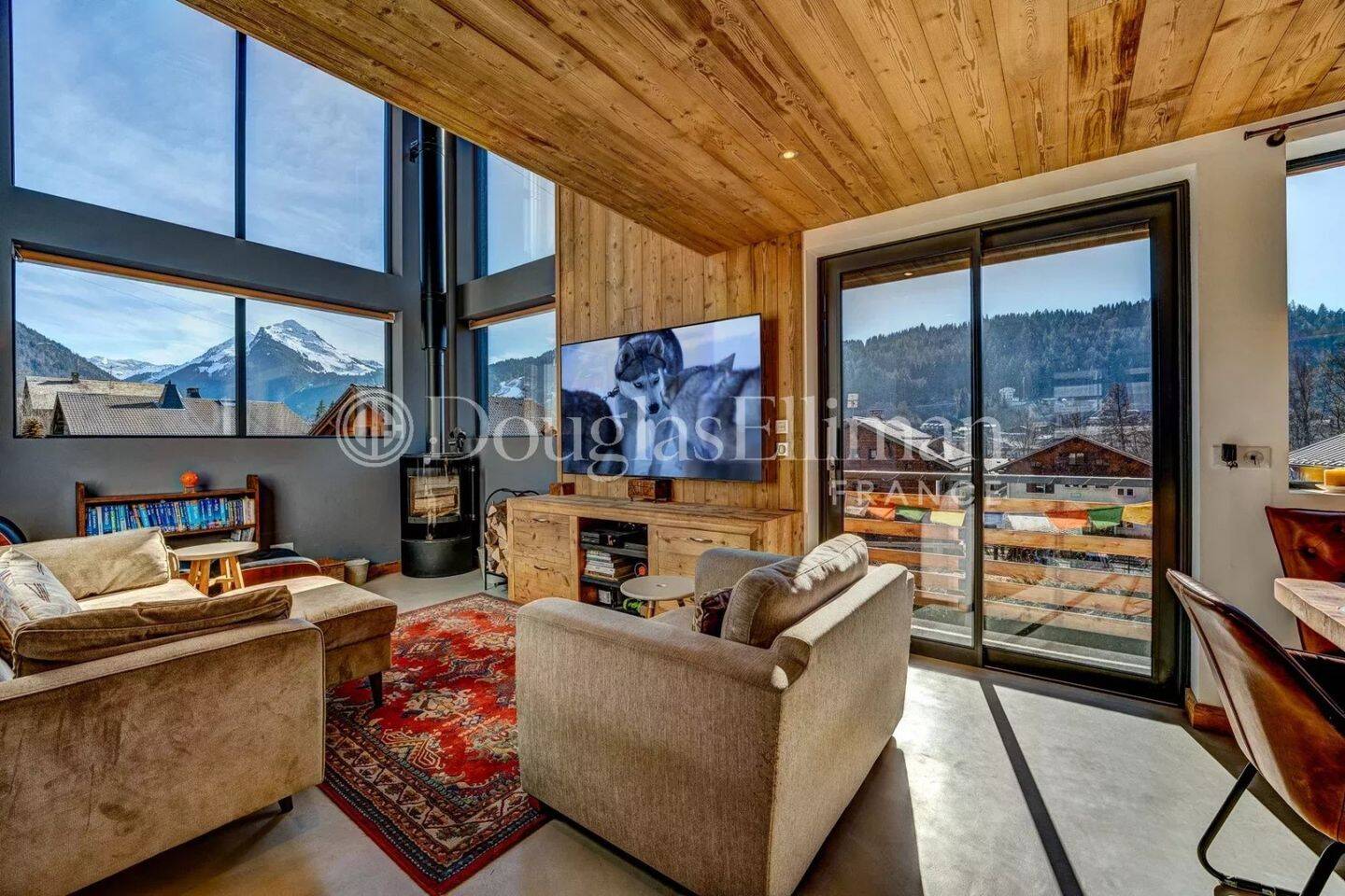 Maison à vendre, 200m², MONTRIOND