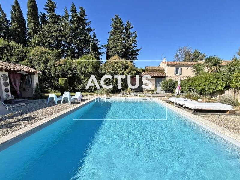 Maison à vendre, 220m², SENAS