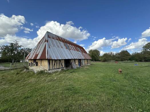 Ferme à vendre 65 000 € 3 pièces 95 m² 1 000 m² de terrain La Noë-Poulain 27560