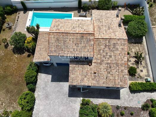 Maison à vendre 693 000 € 6 pièces 4 chambres 120 m² 1 000 m² de terrain Saint-Georges-d'Oléron 17190