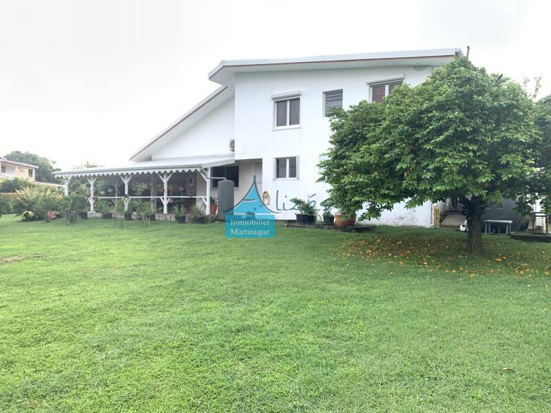 Maison à vendre, 230m², LE LAMENTIN