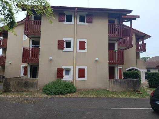 Appartement à vendre 69 000 € 1 pièce 33 m² RDC Centre Ville Mont-de-Marsan 40000