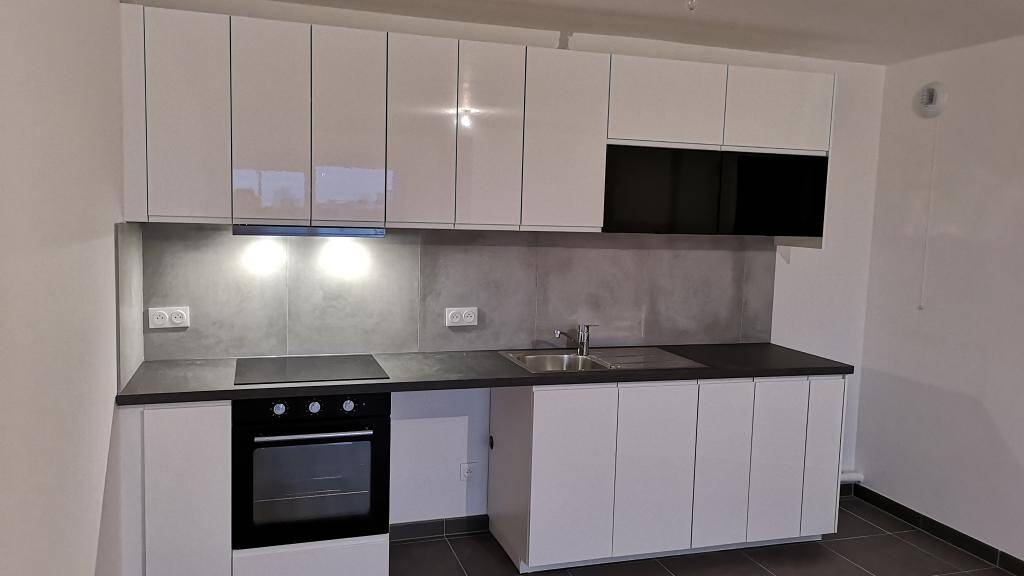 Appartement à louer 1 495 € 3 pièces 2 chambres 63 m² Henri Wallon Bagneux 92220