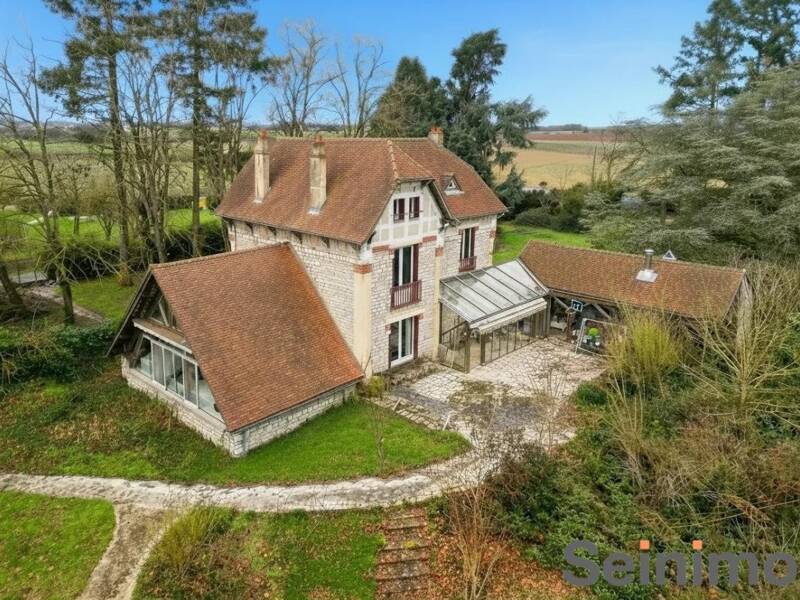 Maison à vendre, 294m², SOUPPES SUR LOING