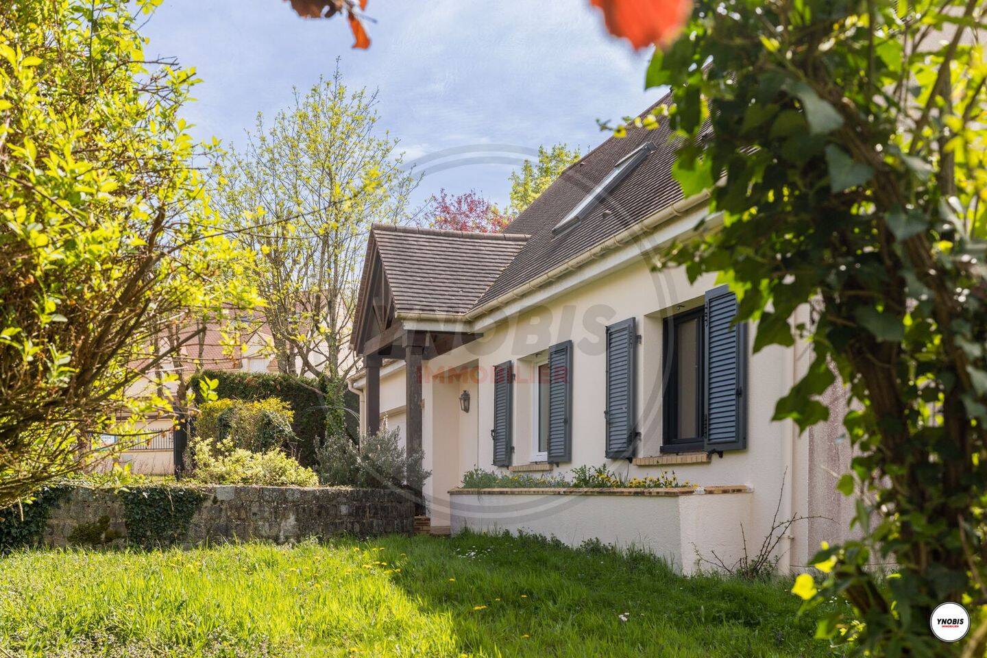 Maison à vendre, 164m², MORAINVILLIERS