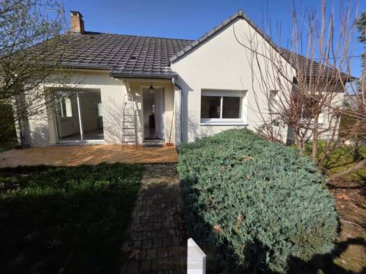 Maison à louer 890 € 5 pièces 3 chambres 91,3 m² 500 m² de terrain Villemandeur 45700