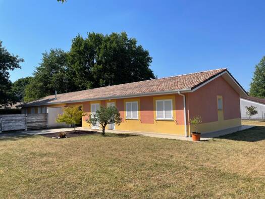 Maison de plain-pied à vendre 180 000 € 4 pièces 3 chambres 88 m² 754 m² de terrain Mont-de-Marsan 40000