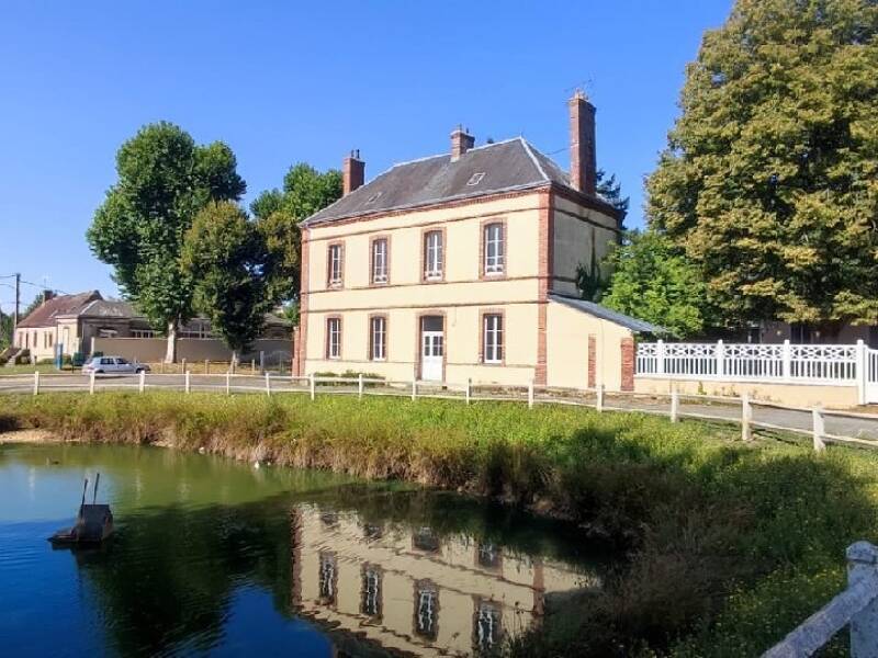 Maison à vendre, 162m², TREMBLAY LES VILLAGES
