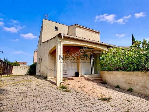 Maison à vendre 368 000 € 5 pièces 3 chambres 115 m² 351 m² de terrain Avenue de Marseille-Liourat Vitrolles 13127