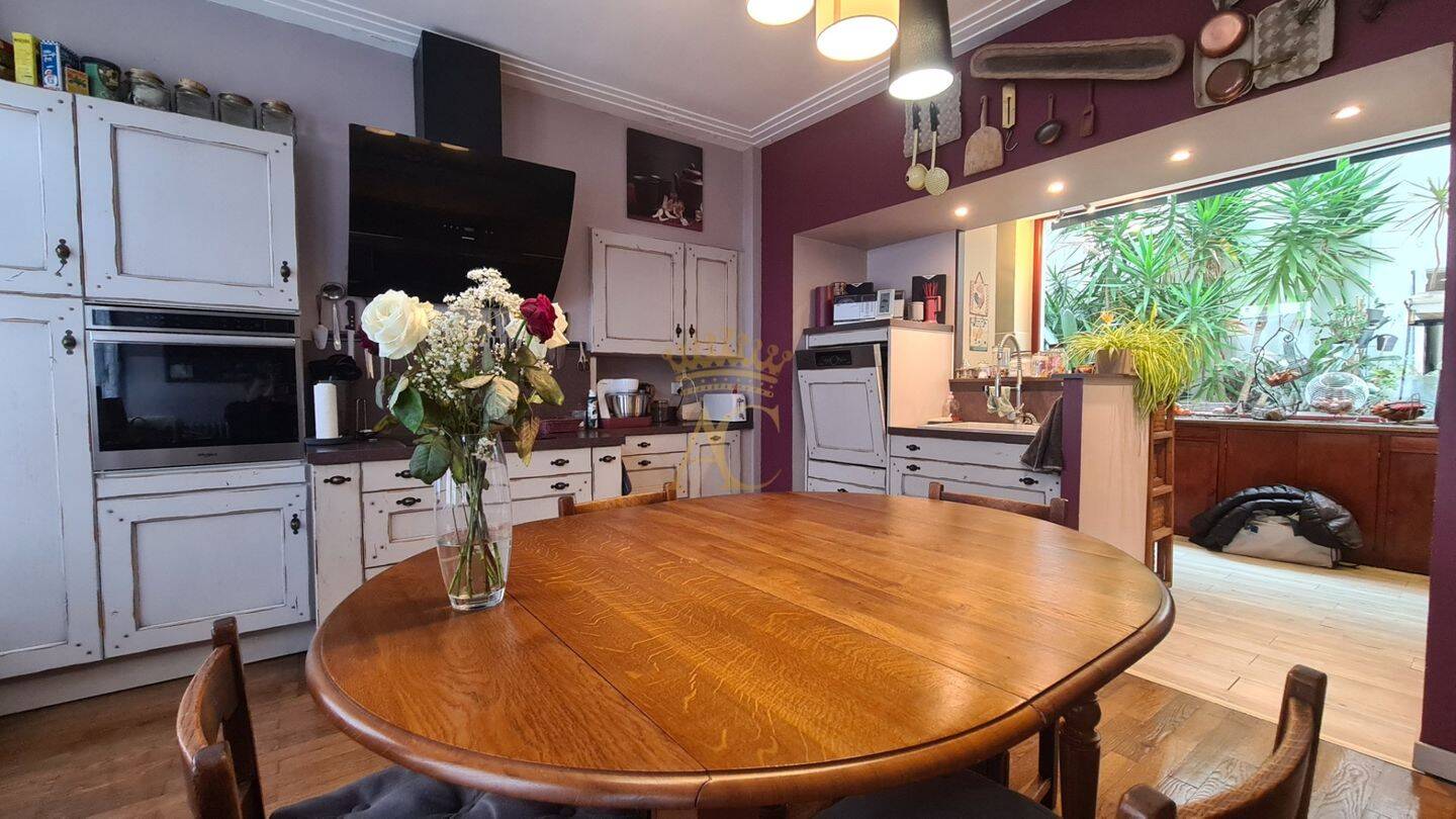 Maison à vendre, 402m², MONTREUIL