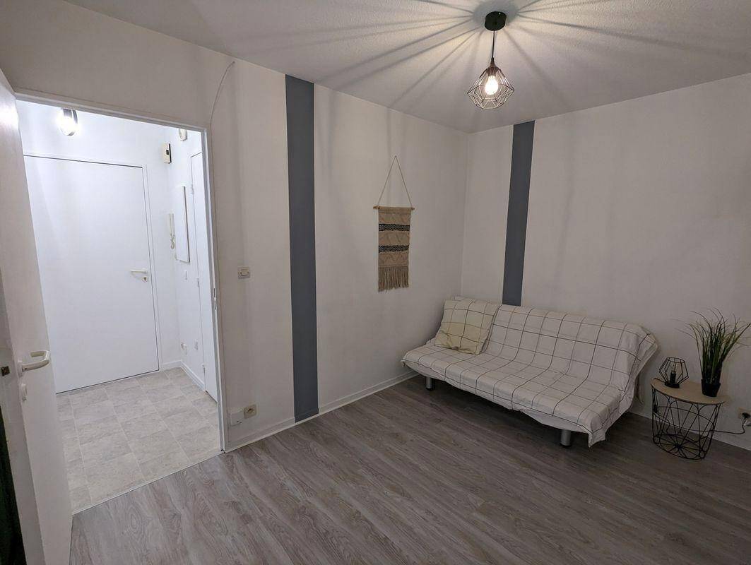 Maison à louer, 18m², POITIERS
