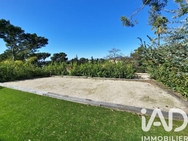 Maison à vendre, 290m², CARQUEIRANNE