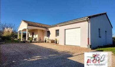 Maison de plain-pied à vendre 294 000 € 5 pièces 4 chambres 105 m² 827 m² de terrain Senozan 71260