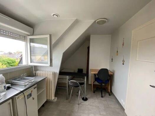 Appartement à louer - logement étudiant 520 € 1 pièce 12 m² 2ème étage Rennes 35000