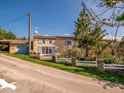 Maison à vendre 234 900 € 4 pièces 3 chambres 130 m² 1 240 m² de terrain Payra-sur-l'Hers 11410