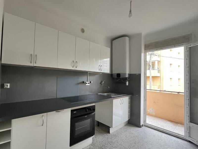 Maison à louer, 67m², AJACCIO