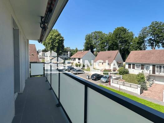 Appartement à louer 900 € 3 pièces 2 chambres 64 m² 2ème étage Linas 91310