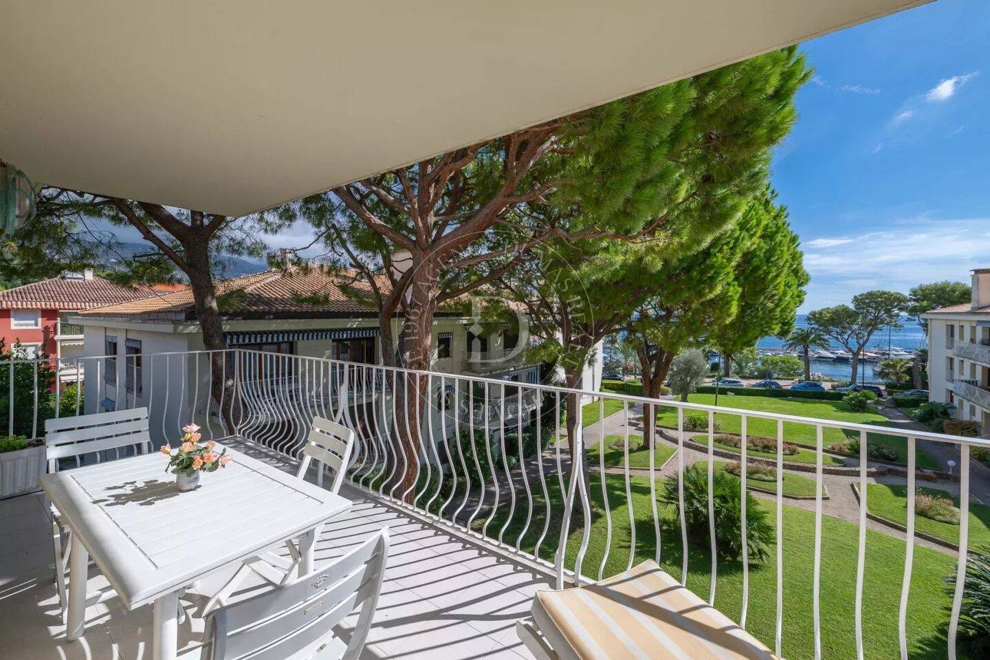 Maison à vendre, 102m², SAINT JEAN CAP FERRAT