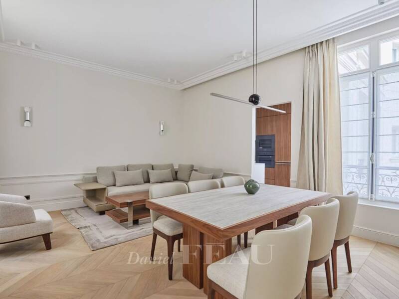 Maison à louer, 70m², PARIS 8E