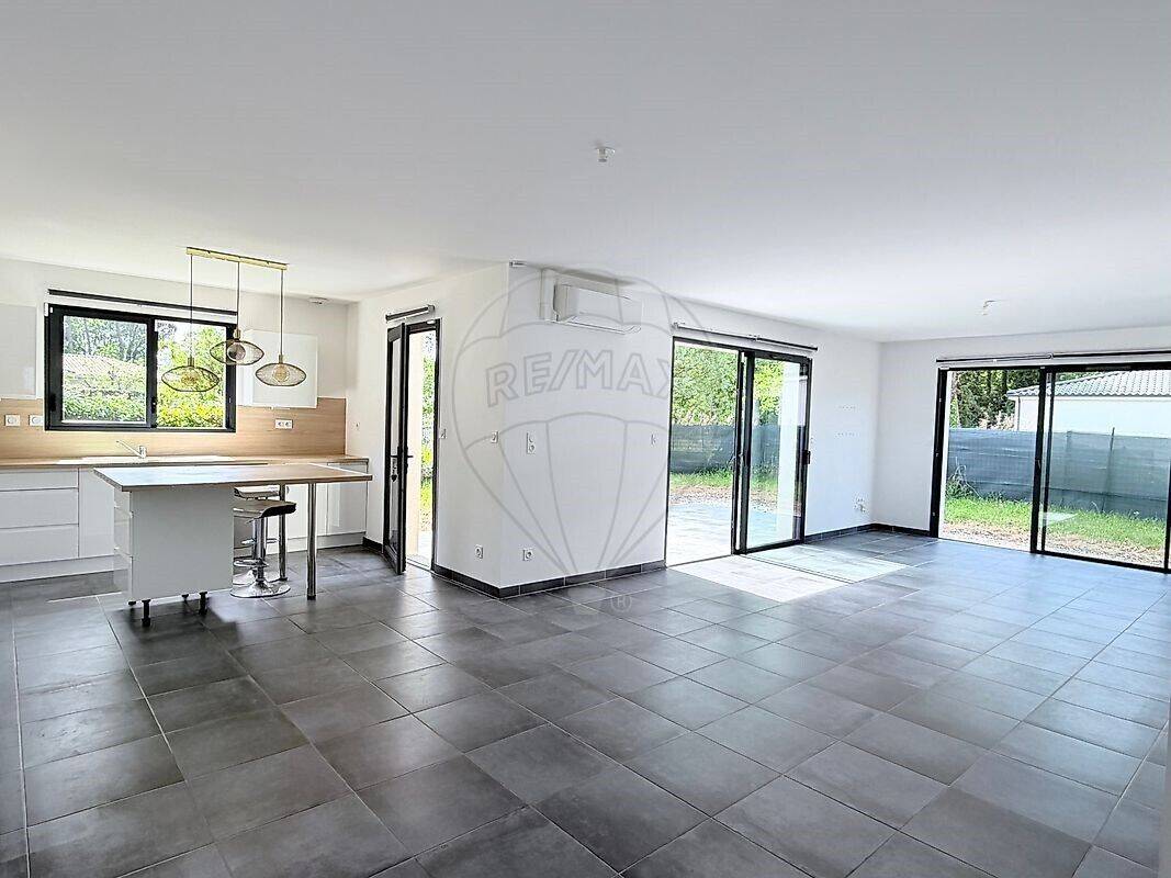 Maison à vendre, 94m², LES MATHES