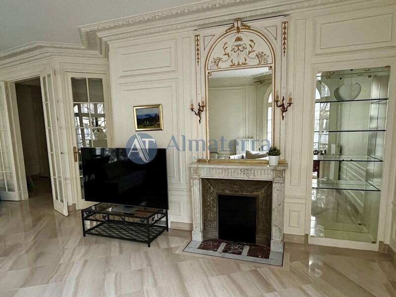 Maison à louer, 115m², PARIS 16E