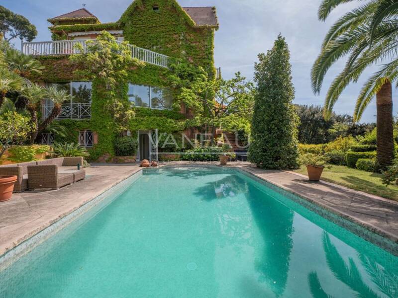 Maison à vendre, 682m², CANNES