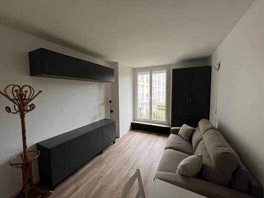 Appartement à louer 850 € 1 pièce 20 m² 1er étage Le Bois Nogent-sur-Marne 94130